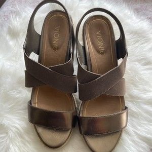 Vionic Tulum Ainsleigh Metallic Leather Espadrille Wedge Sandals Size 8